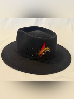 Akubra Black Cattleman Fedora Hat with Red Crest and Gold Lion Detail